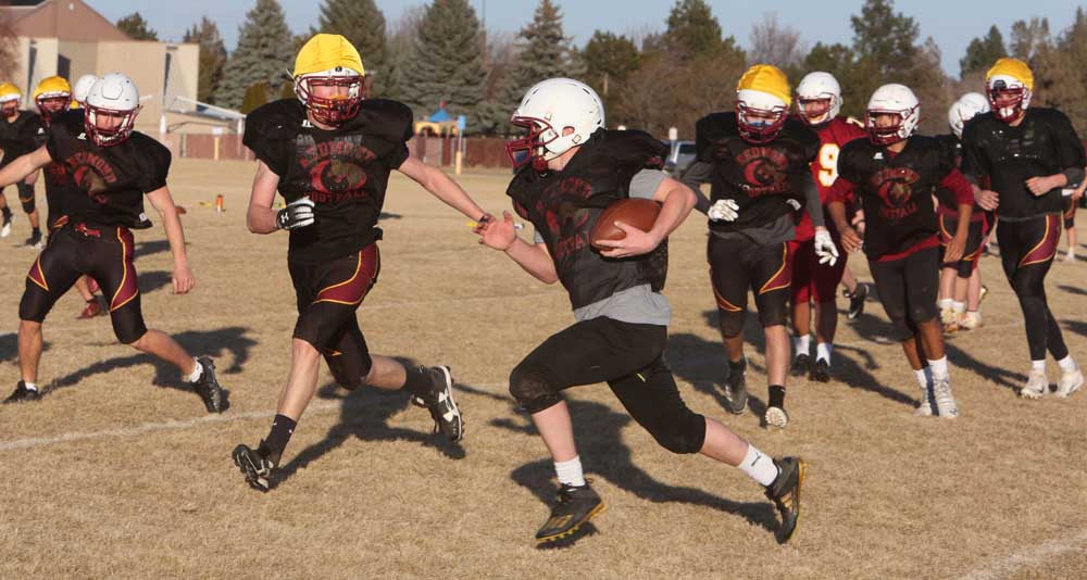 Oregon State football adds four more coaches at December’s end