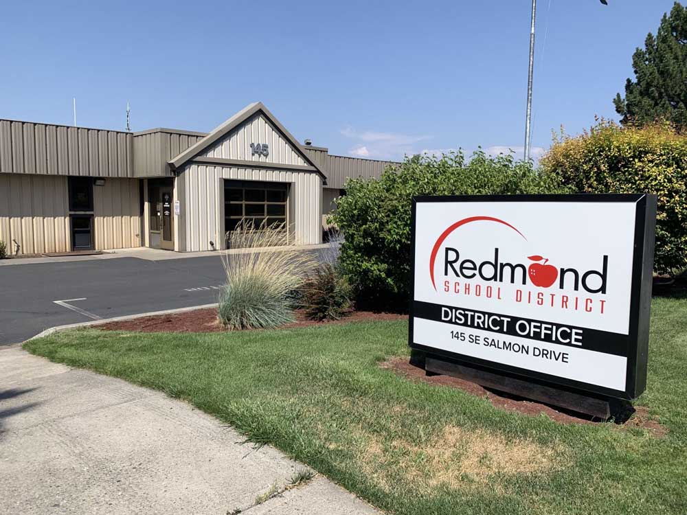 Redmond school board reestablishes equity policy – bendbulletin.com