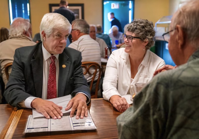 bendbulletin.com - Richard Coe - Editorial: Cliff Bentz on health care, town halls and Oregon power