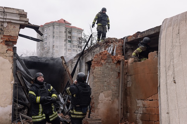 Commentary: Trump leaves Ukraine at Russia’s mercy  