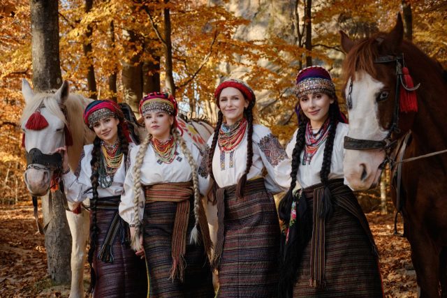 Yagódy, Zoinks! and more live music in Bend