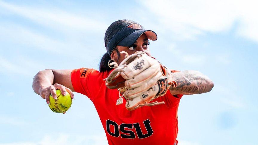 Oregon State softball sweeps WCC awards after 4-2 weekend